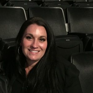 Meet your Posher, Candace